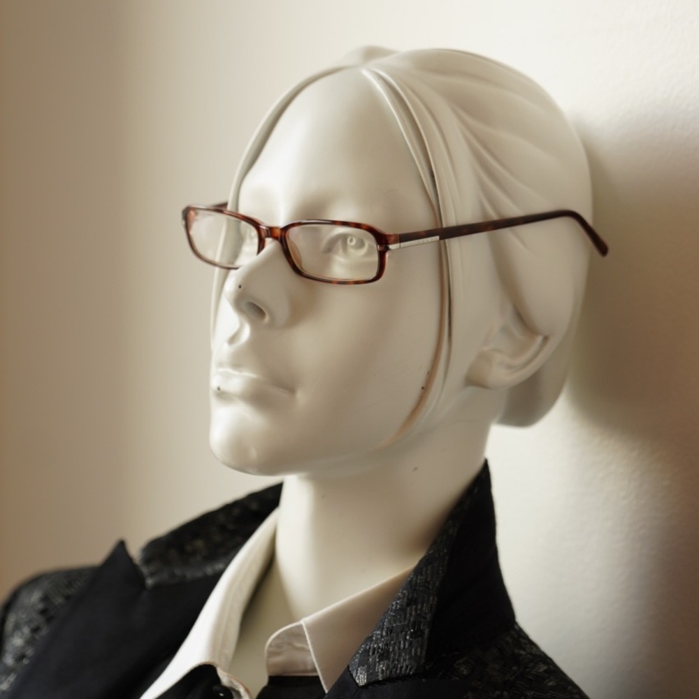*Vintage* Prada VPR 02F Eyeglass - 100% Authentic, Made In Italy - Picture 2 of 13